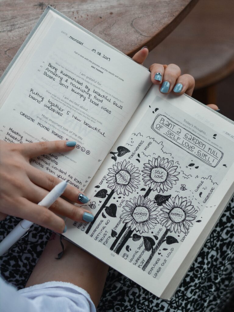 Journal doodle Photo by Prophsee Journals on Unsplash